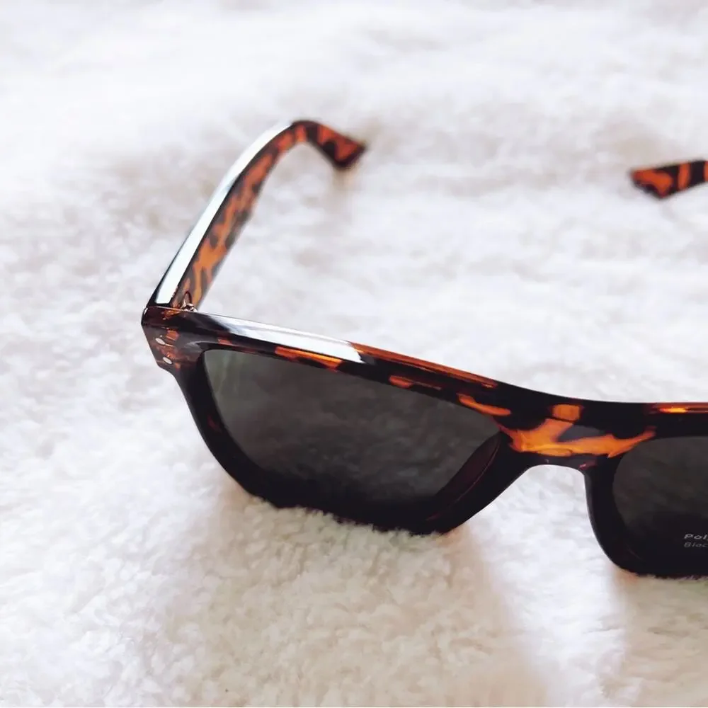 Simon Tortoise Brown Classic Sunglasses